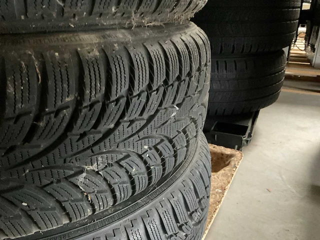 Nokian wrd3 175/65r15 84t winterbanden mini (4x) - afbeelding 6 van  7