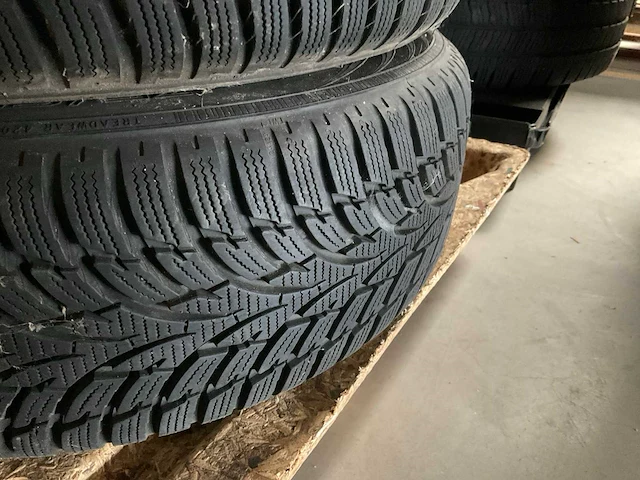 Nokian wrd3 175/65r15 84t winterbanden mini (4x) - afbeelding 7 van  7