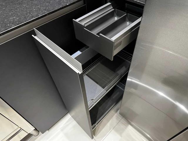 Nolte - ferro 40 - showroomkeuken - afbeelding 5 van  35