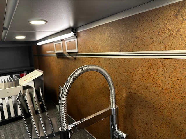 Nolte - ferro 40 - showroomkeuken - afbeelding 19 van  35