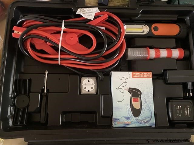 Noodgevallen koffer met slagmoersleutel - afbeelding 4 van  6