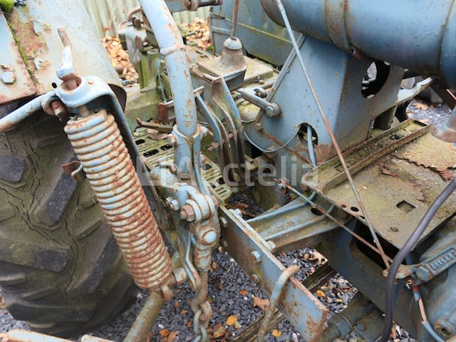 Normag kornett ii landbouwtractor + zijmaaierstang (vin:19010271952) - afbeelding 6 van  18