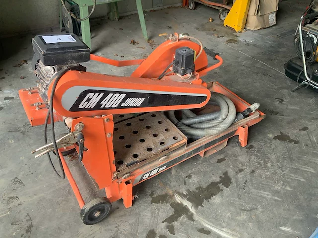 Norton clipper cm 400 junior beton zaagmachine - afbeelding 1 van  5