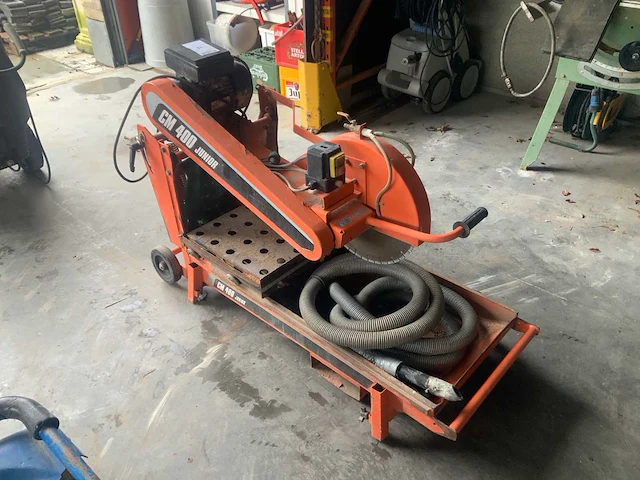 Norton clipper cm 400 junior beton zaagmachine - afbeelding 4 van  5
