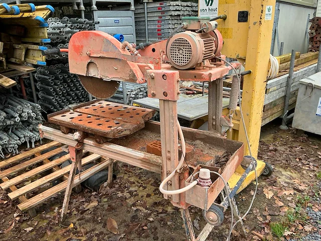 Norton cm401 steenzaagmachine - afbeelding 2 van  7