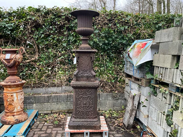 Nostalgisch tuinornament - afbeelding 2 van  9