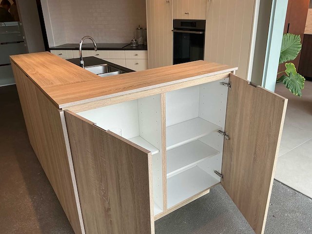 Novy, siemens, franke keukenopstelling - afbeelding 11 van  12