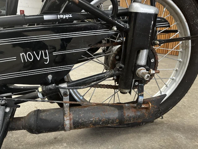 Novy villiers, 1957 - afbeelding 4 van  19