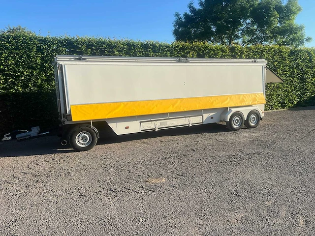 Noyens - 1995 - a3kr3000 - marktkraam - afbeelding 1 van  11