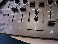 Numark ns4fx – 4-kanaals dj controller - afbeelding 3 van  3
