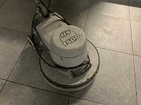 Numatic vloerreiniger - afbeelding 2 van  8