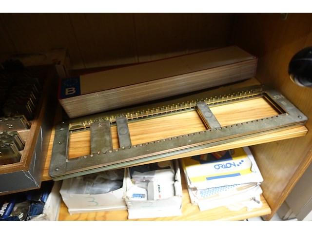 Nummerplaatmachine + mullen - afbeelding 2 van  6