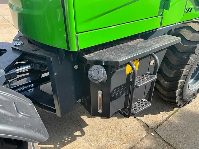 Nycheki y25-42 shovel / wiellader met cabine en graafbak - afbeelding 7 van  37