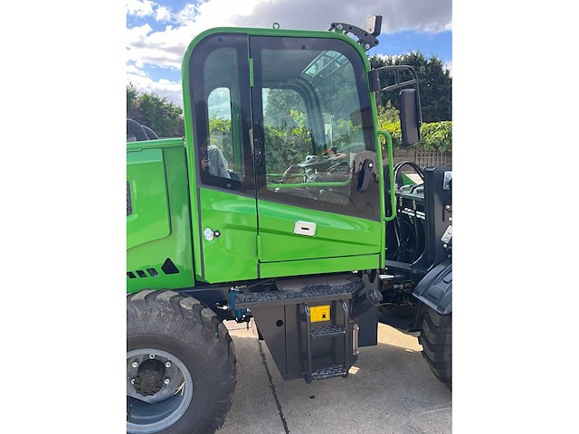 Nycheki y25-42 shovel / wiellader met cabine en graafbak - afbeelding 10 van  37