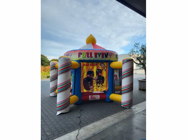 Obstacle course & bouncy castle - afbeelding 4 van  4