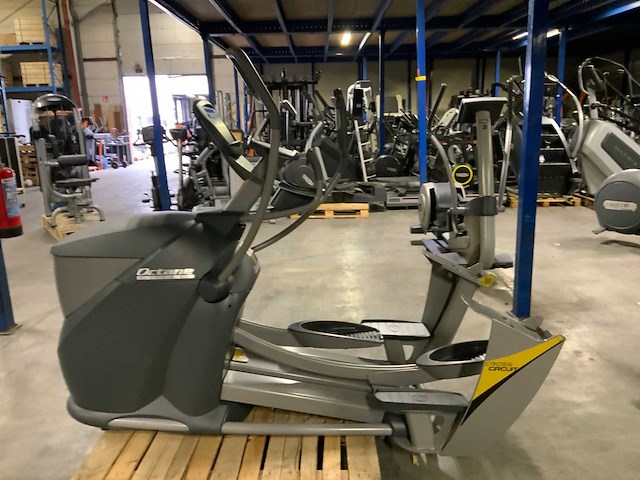 Octane pro3700 elliptical crosstrainer - afbeelding 1 van  5