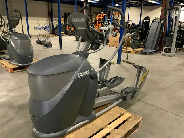 Octane pro3700 elliptical crosstrainer - afbeelding 7 van  7