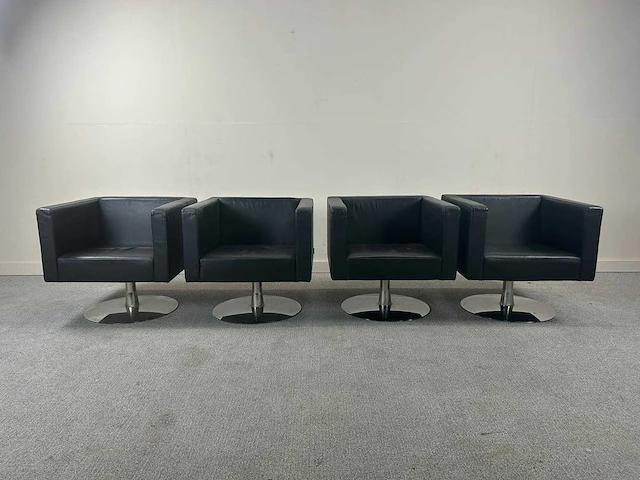 Offect - conference chair (3x) - afbeelding 1 van  3