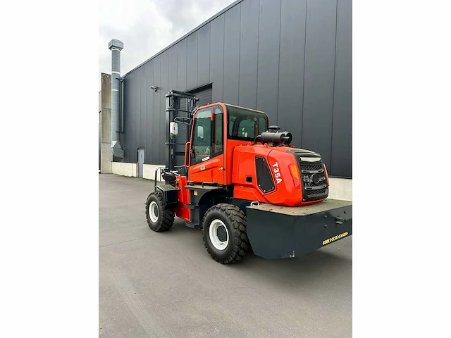 Ofroad vorkheftruck - afbeelding 8 van  11