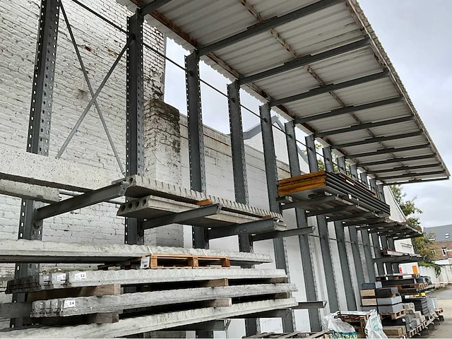 Ohra - 60 - cantilever racking - 2002 (47m) - afbeelding 2 van  34