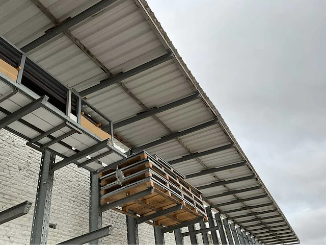 Ohra - 60 - cantilever racking - 2002 (47m) - afbeelding 3 van  34