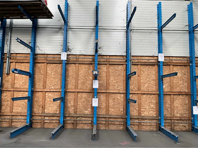 Ohra - system cantilever 60 - pallet racking - 2011 - afbeelding 10 van  15