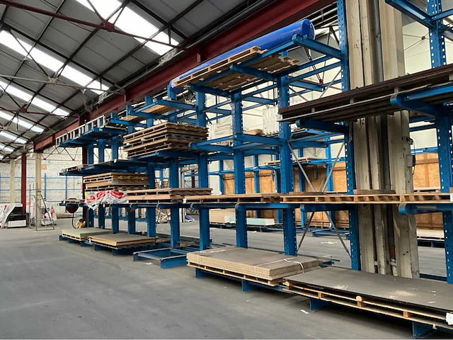 Ohra - system cantilever 60 - pallet racking - 2011 - afbeelding 28 van  31
