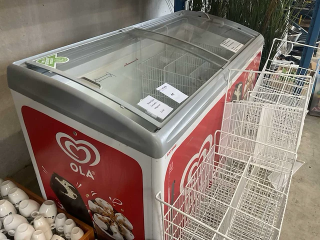 Ola vitrine vrieskist - afbeelding 2 van  4