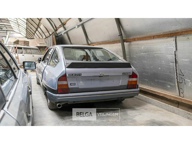 Old-timer citroën (project wagen) type cx gti 1988 - afbeelding 8 van  15