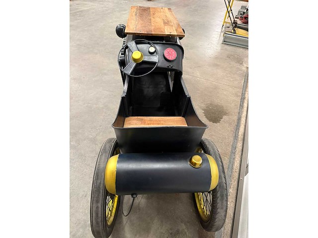 Oldtimer - barmeubel - afbeelding 5 van  12