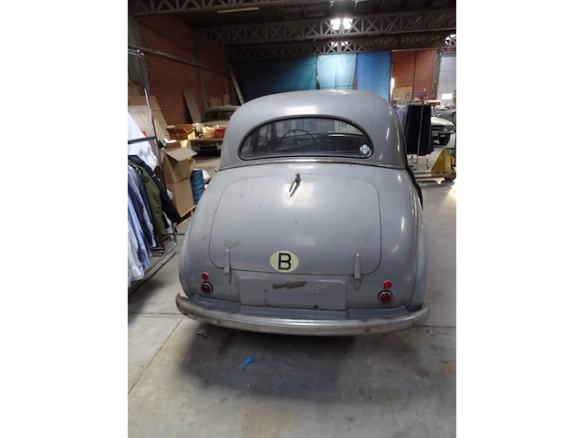 Oldtimer austin - afbeelding 19 van  24