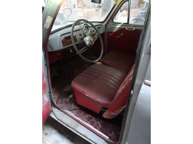 Oldtimer austin - afbeelding 21 van  24