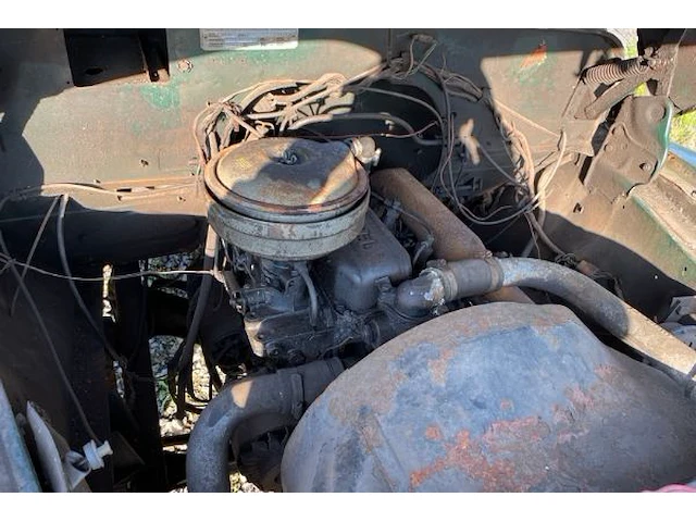 Oldtimer bedford - afbeelding 6 van  15
