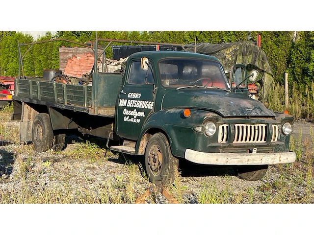 Oldtimer bedford - afbeelding 1 van  15