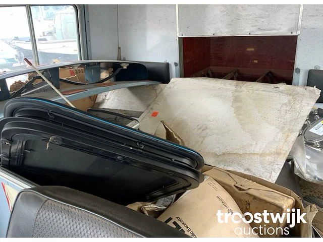 Oldtimer brandweerwagen - afbeelding 5 van  16