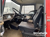 Oldtimer brandweerwagen - afbeelding 16 van  16