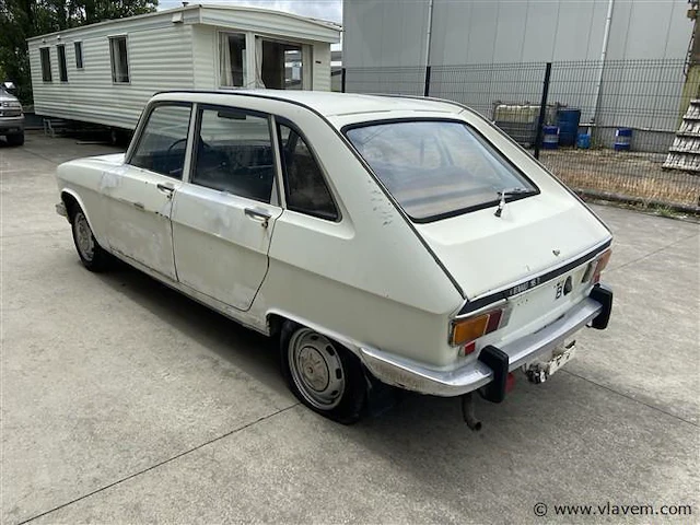 Oldtimer, fabr. renault, type 16 - afbeelding 11 van  13