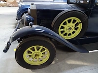 Oldtimer fiat - afbeelding 10 van  28