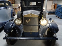 Oldtimer fiat - afbeelding 22 van  28