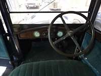 Oldtimer fiat - afbeelding 26 van  28