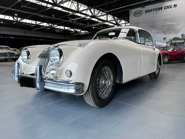 Oldtimer jaguar xk150s drophead coupé, 1959 - afbeelding 12 van  35