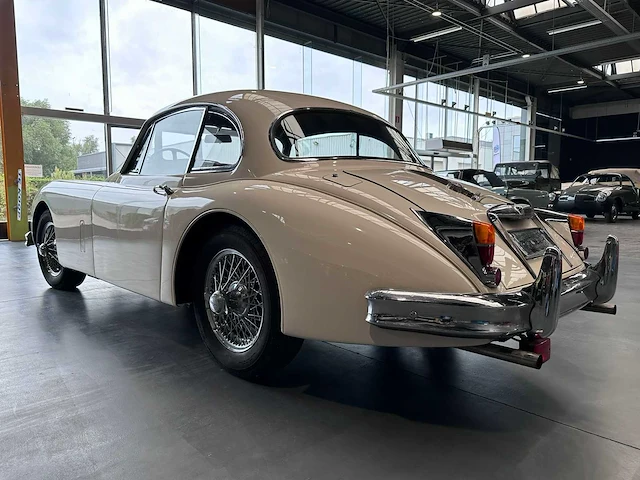 Oldtimer jaguar xk150s drophead coupé, 1959 - afbeelding 31 van  35