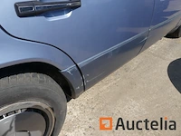 Oldtimer mercedes-benz 230 (1996-194.552 km) - afbeelding 28 van  32