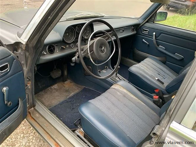 Oldtimer mercedes - afbeelding 4 van  6