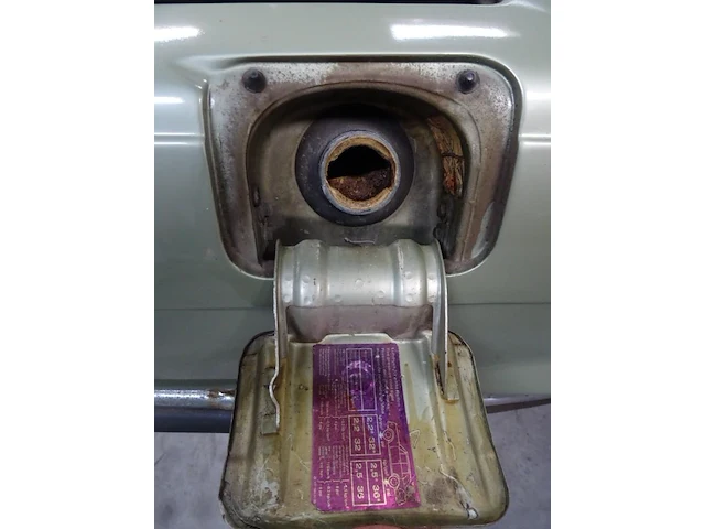 Oldtimer mercedes - afbeelding 13 van  28