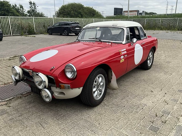 Oldtimer mg b v8 rally- racewagen, 1975 - afbeelding 1 van  26