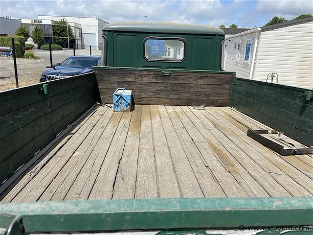Oldtimer om cerbiatto - afbeelding 2 van  17