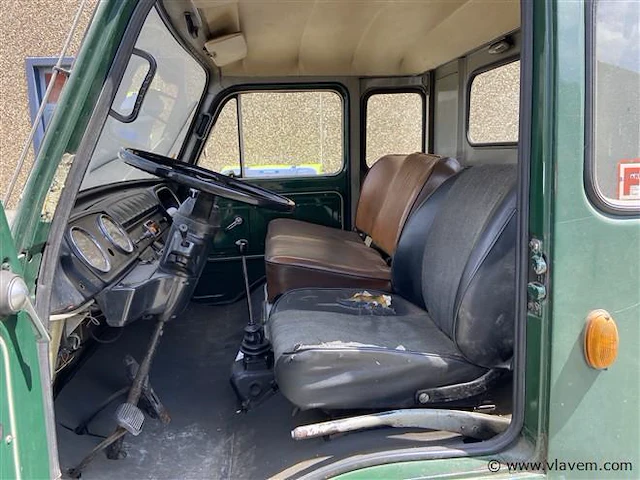 Oldtimer om cerbiatto - afbeelding 4 van  17