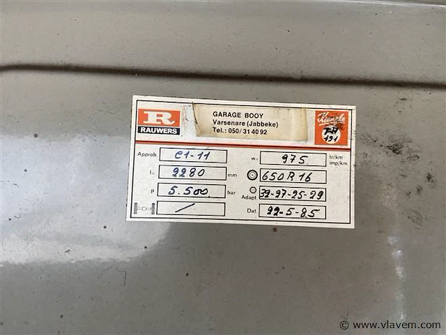 Oldtimer om cerbiatto - afbeelding 9 van  17