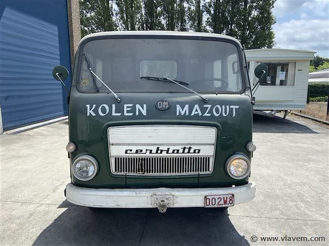 Oldtimer om cerbiatto - afbeelding 11 van  17